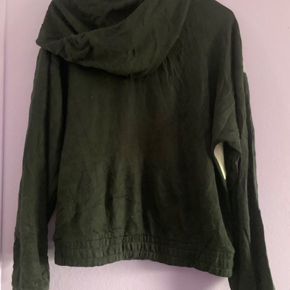 Vs PINK hoodie - Picture 2 of 3